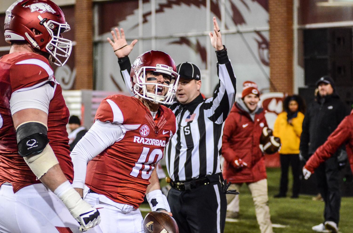 Former Razorback Quarterback Gets First Shot at NFL Play